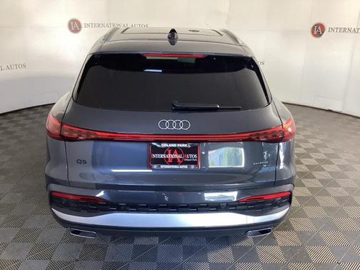 2025 Audi Q5 Premium Plus