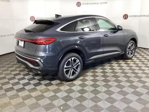 2025 Audi Q5 Sportback Premium Plus