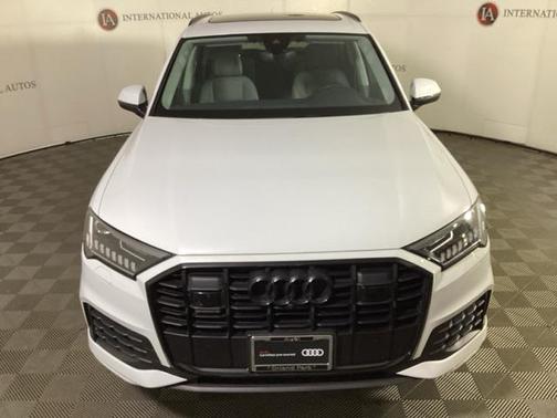 2024 Audi Q7 55 Premium Plus