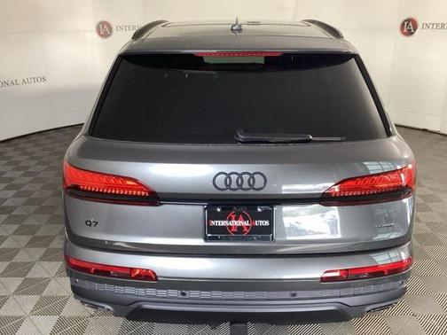 2025 Audi Q7 45 Premium