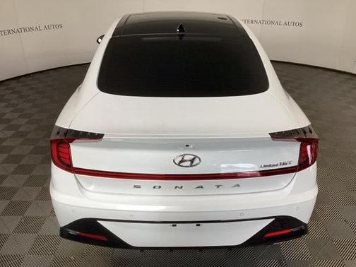 2022 Hyundai SONATA Limited