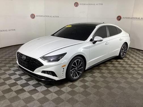 2022 Hyundai SONATA Limited