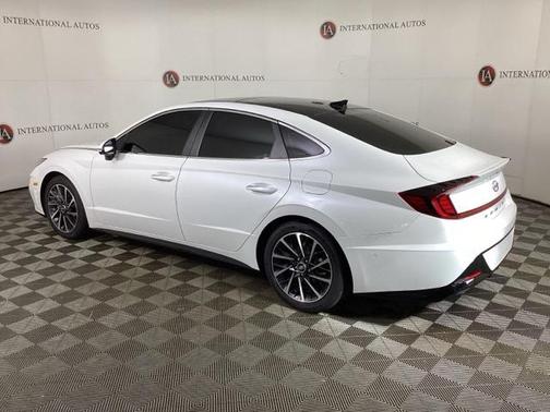 2022 Hyundai SONATA Limited