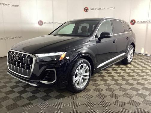 2025 Audi Q7 55 Prestige