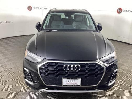 2023 Audi Q5 45 S line Prestige