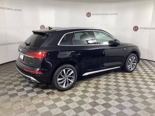 2023 Audi Q5 45 S line Prestige