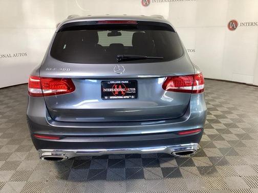 2018 Mercedes-Benz GLC 300 Base