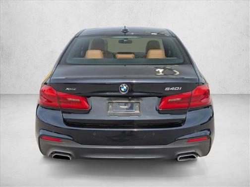 Carbon Black Metallic 2020 BMW 540 xDrive