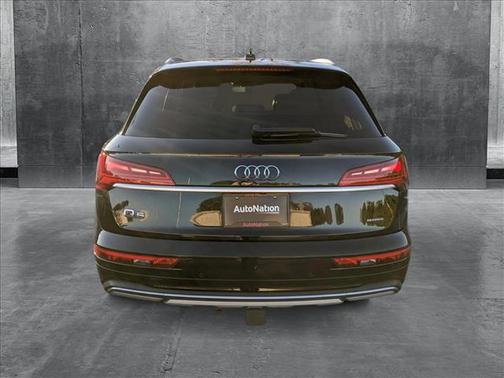 2021 Audi Q5 45 Premium