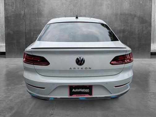 2023 Volkswagen Arteon 2.0T SE