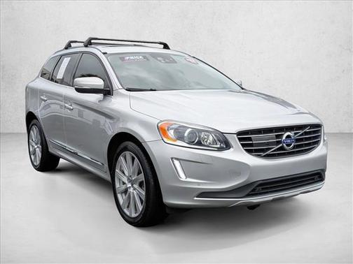 2017 Volvo XC60 T5 Inscription