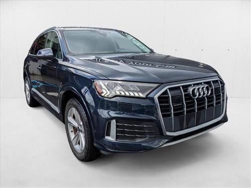 2024 Audi Q7 45 Premium Plus