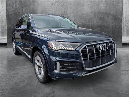 2024 Audi Q7 45 Premium Plus
