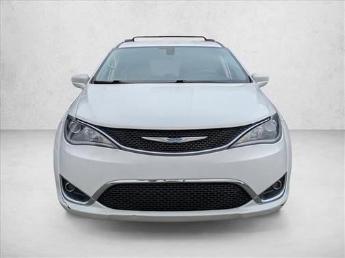 2018 Chrysler Pacifica Touring-L