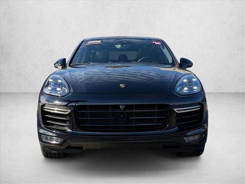 2016 Porsche Cayenne Turbo