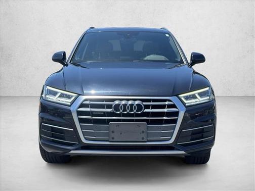 Mythos Black Metal 2018 Audi Q5 2.0T Premium Plus