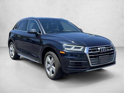 Mythos Black Metal 2018 Audi Q5 2.0T Premium Plus