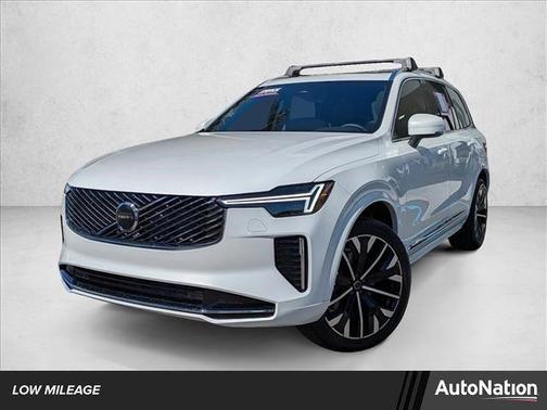 2026 Volvo XC90 B5 Core