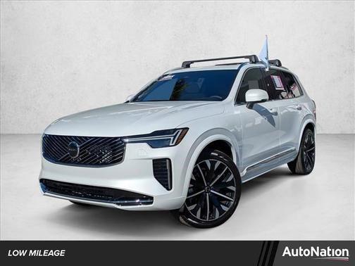 2026 Volvo XC90 B5 Core