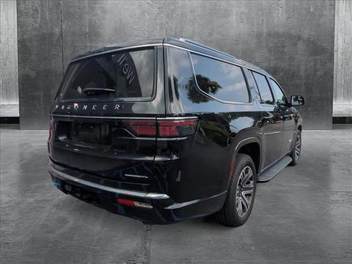 2023 Jeep Wagoneer L Series II 4x4