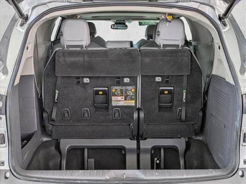 Celestial Silver Metallic 2021 Toyota Sienna XLE 7 Passenger