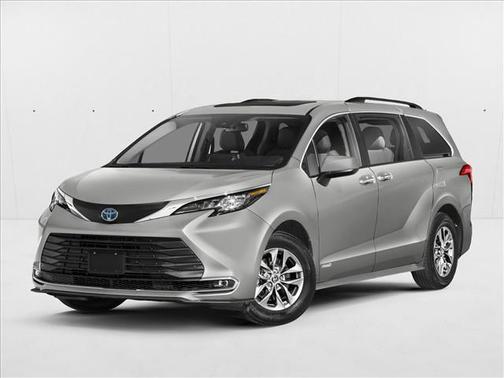 Celestial Silver Metallic 2021 Toyota Sienna XLE 7 Passenger