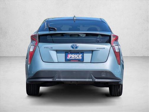 2016 Toyota Prius Four Touring