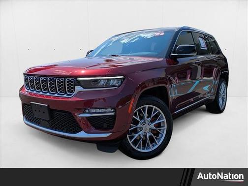 2022 Jeep Grand Cherokee Summit