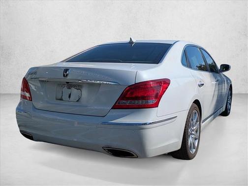 2013 Hyundai Equus Signature