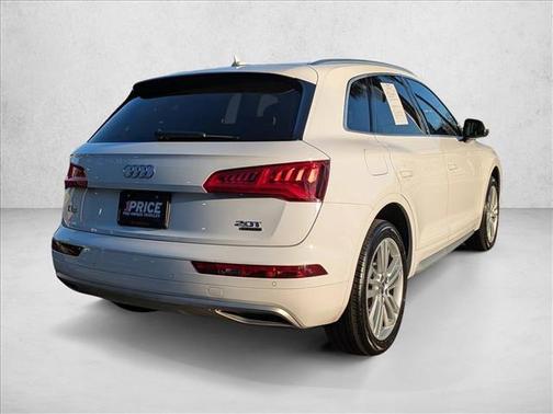 2018 Audi Q5 2.0T Premium Plus