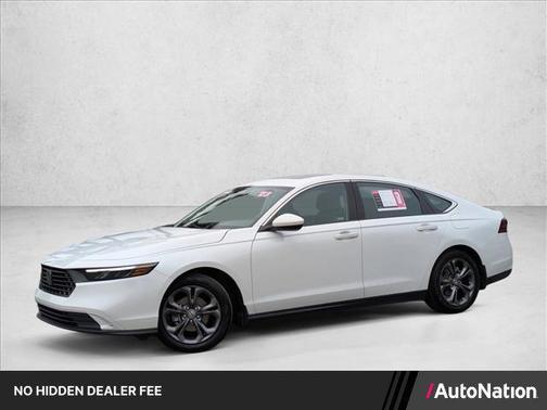 Platinum White Pea 2023 Honda Accord EX
