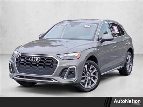 White 2024 Audi Q5 45 S line Premium Plus