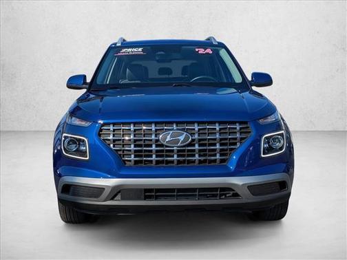 2024 Hyundai VENUE Limited