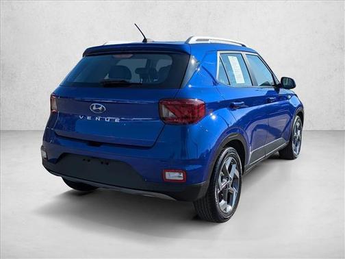 2024 Hyundai VENUE Limited