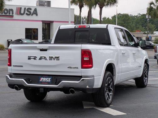 Bright White Clearcoat 2025 RAM 1500 Laramie