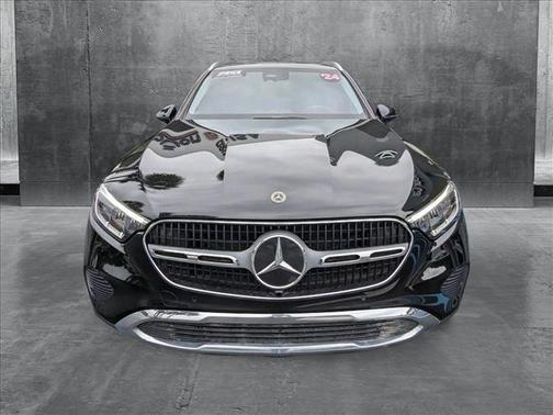 2024 Mercedes-Benz GLC 300 Base