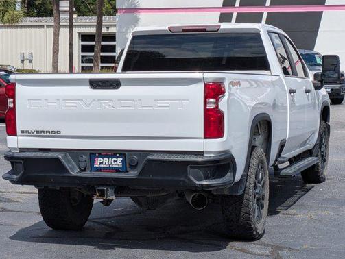Summit White 2024 Chevrolet Silverado 3500 WT