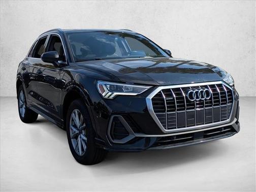 2023 Audi Q3 Premium 45 TFSI S line quattro Tiptronic