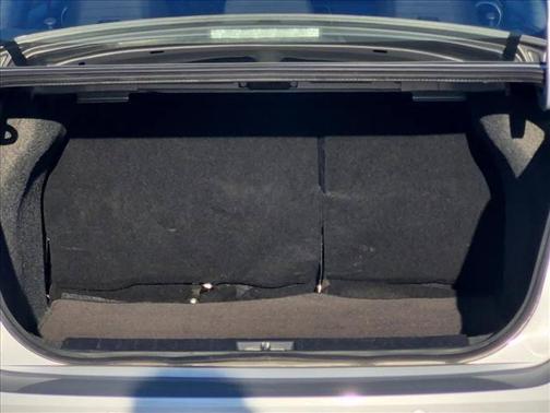 Brilliant Silver Metallic 2025 Nissan Versa 1.6 SV