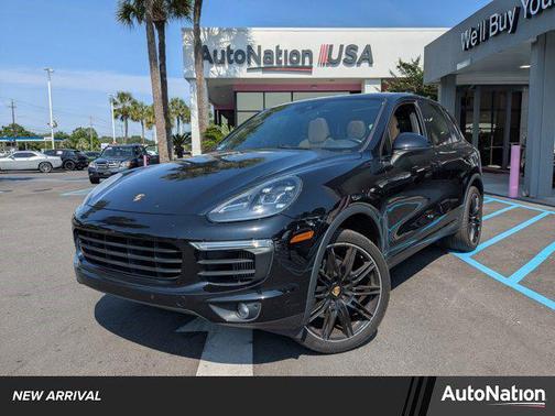 2017 Porsche Cayenne S