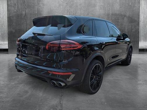 2017 Porsche Cayenne S