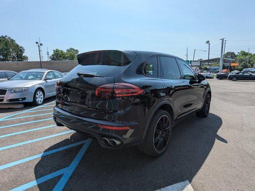 2017 Porsche Cayenne S
