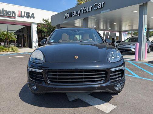 2017 Porsche Cayenne S