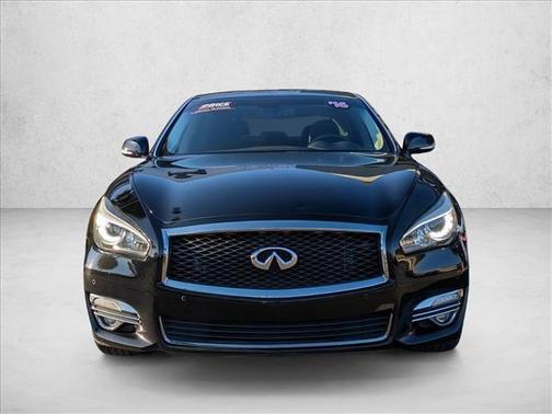 2016 INFINITI Q70 3.7