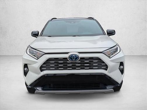 2019 Toyota RAV4 Hybrid SE