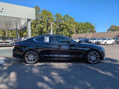 2023 Genesis G70 2.0T AWD