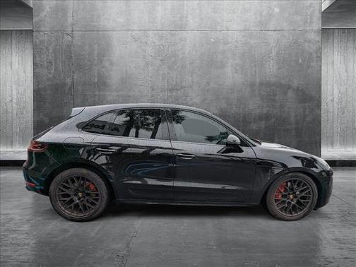 2017 Porsche Macan GTS