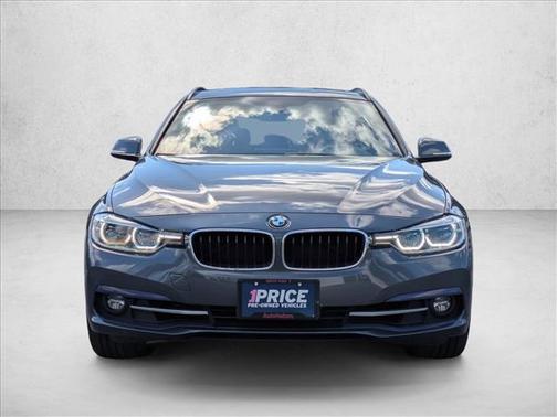 Mineral Gray Metallic 2018 BMW 330 xDrive