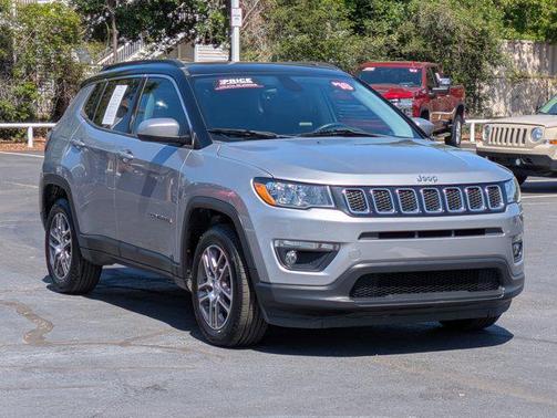 Billet Silver Metallic Clearcoat 2018 Jeep Compass Latitude
