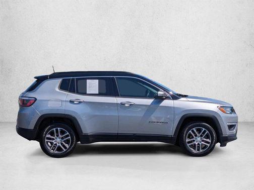 Billet Silver Metallic Clearcoat 2018 Jeep Compass Latitude